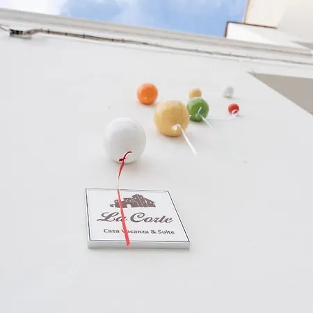 La Corte アパート *